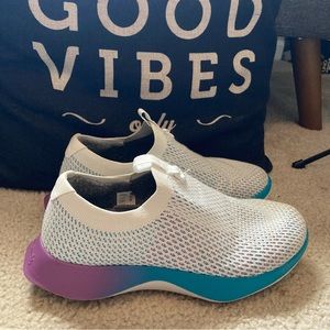 Allbirds- Tree Dasher 8.5